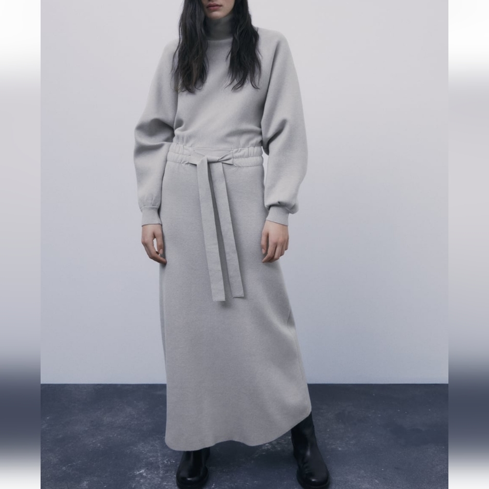 Turtleneck Knit Belted Maxi Dress - Light Gray